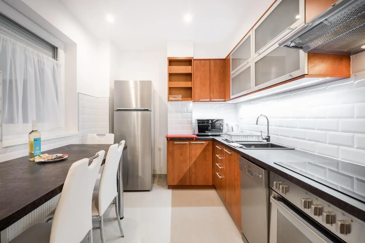 Bpr Garay Suite With Rooftop Terrace & A/C Budapesta Ungaria